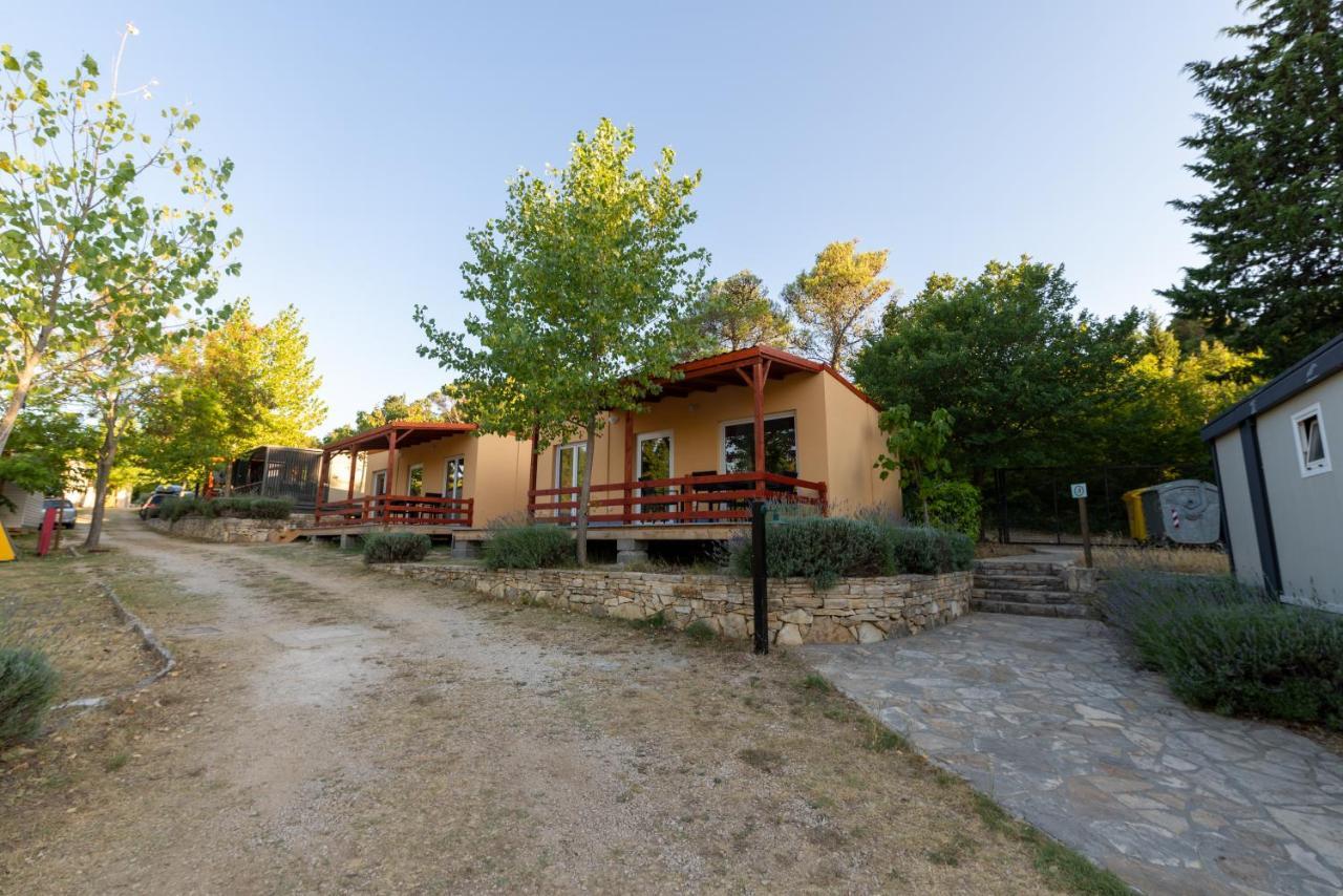 Mobile Home Premium - Camp Karin Gornji Karin Zewnętrze zdjęcie